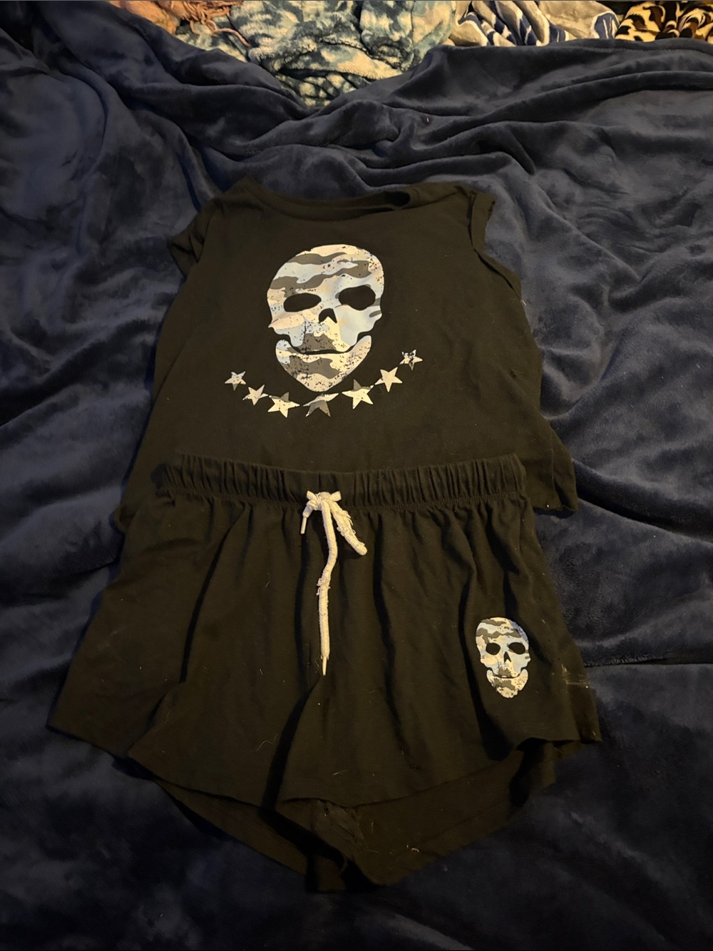 No Boundaries Black Skull & Stars Kids Matching Set